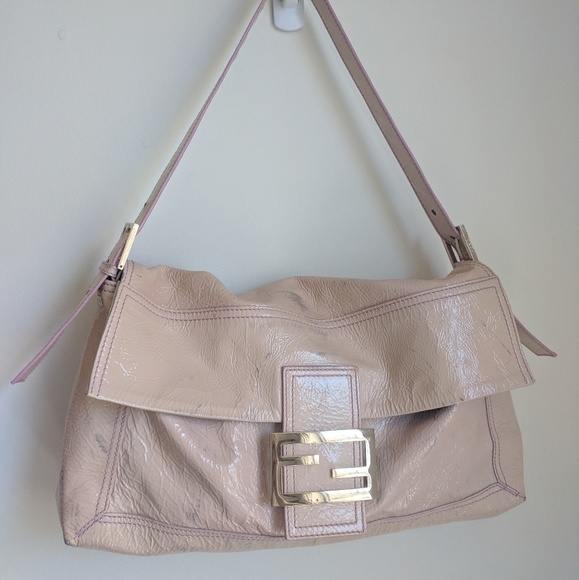 baguette large fendi